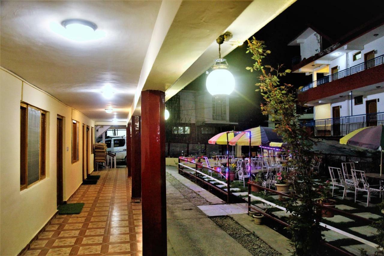 โฮเต็ล เช็ทนา&คอทเทจส์ Hotel มะนาลี ภายนอก รูปภาพ